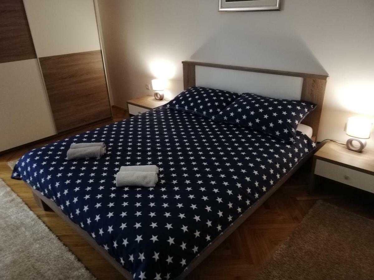 Apartman Skribulja Zupanja Esterno foto